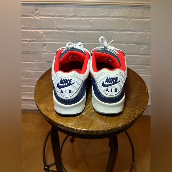 Nike Air Max - Picture 3 of 5